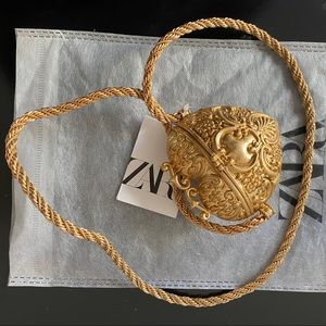 heart minaudiere zara